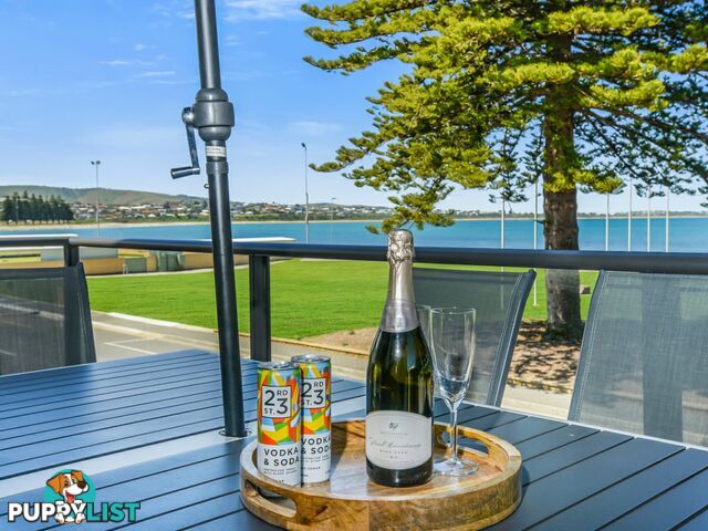 4/16 Flinders Parade VICTOR HARBOR SA 5211