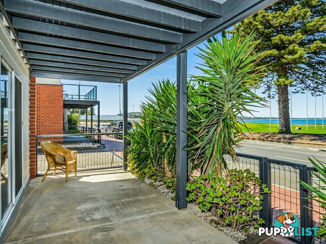 4/16 Flinders Parade VICTOR HARBOR SA 5211