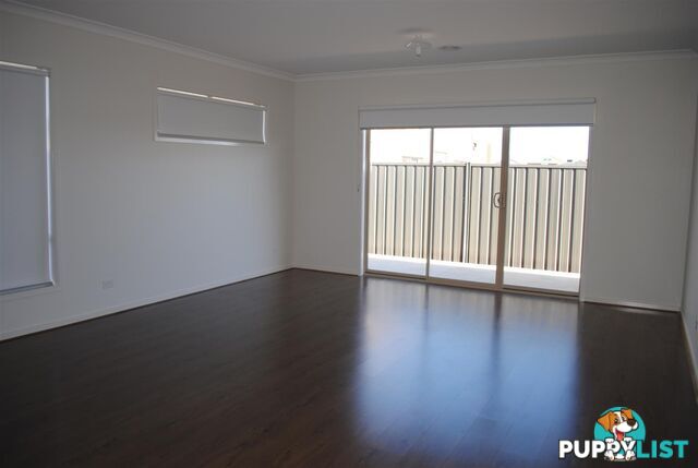 4 Astra Avenue TRUGANINA VIC 3029