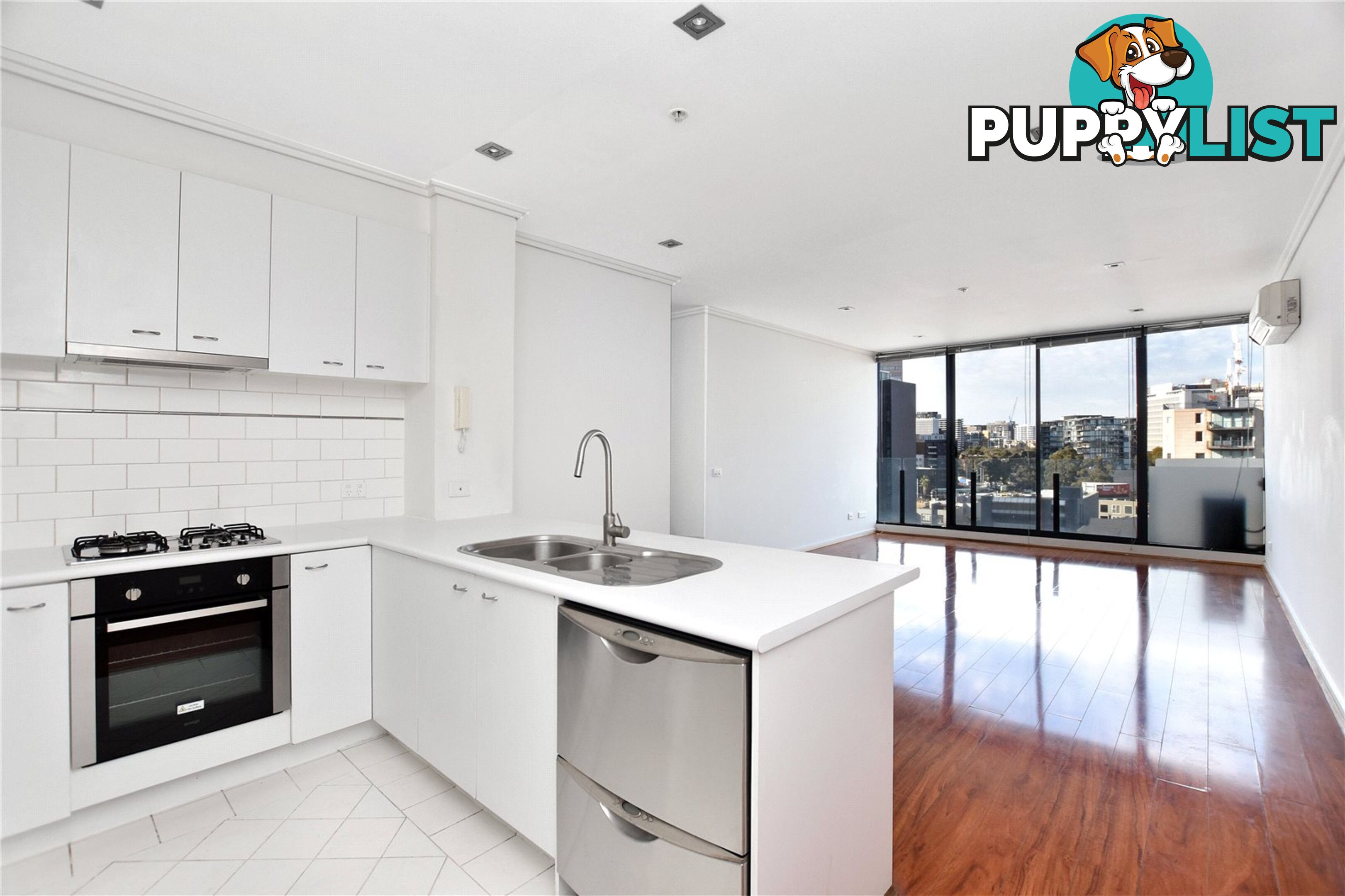 1006/38 Bank Street SOUTH MELBOURNE VIC 3205