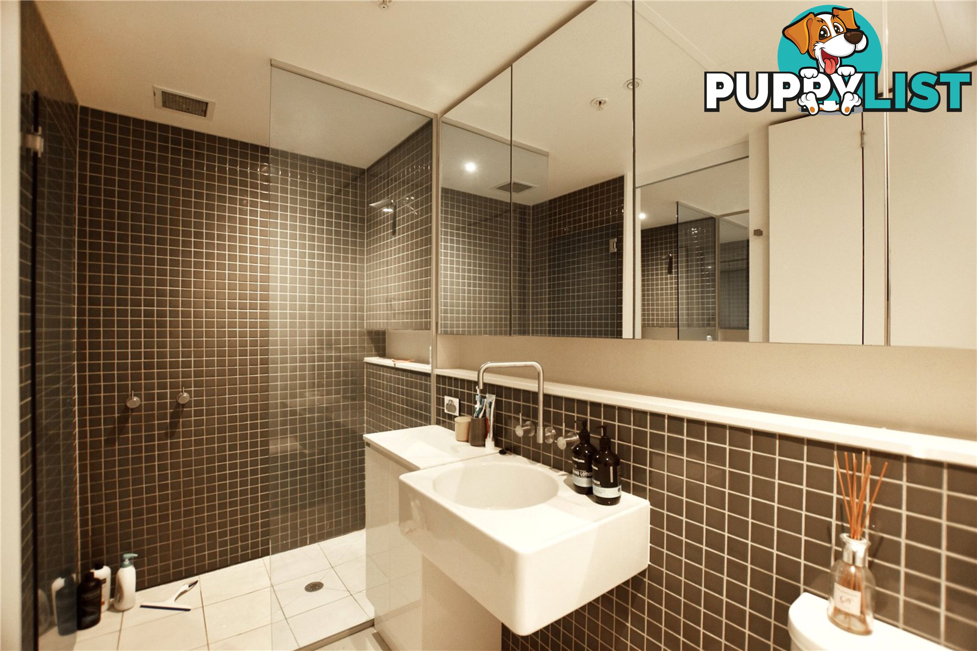 2310/1 Freshwater Place SOUTHBANK VIC 3006