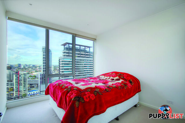 2105/63 Whiteman Street SOUTHBANK VIC 3006