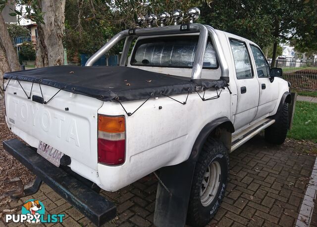 1989 Toyota Hilux SR5 (4X4) SR5 Ute Manual