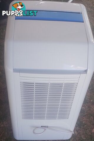 Coolzy aircon for caravan