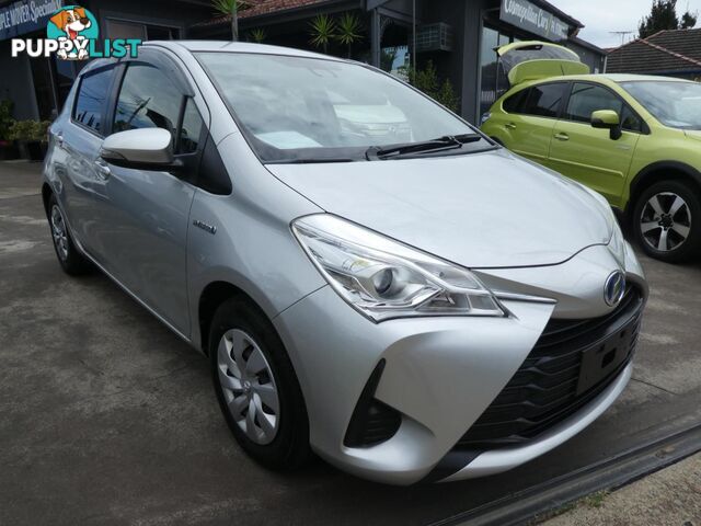 2018 TOYOTA VITZ F(HYBRID) NHP130 5D HATCHBACK