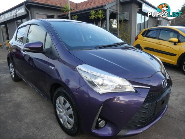 2019 TOYOTA VITZ F(HYBRID) NHP130 5D HATCHBACK