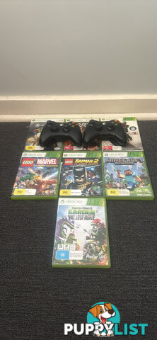 Xbox 360 Bundle: Games & 2 Controllers