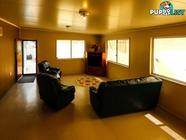 29 Spencer Street GAYNDAH QLD 4625