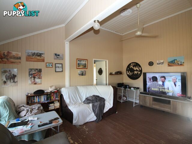 88 Fielding Street GAYNDAH QLD 4625