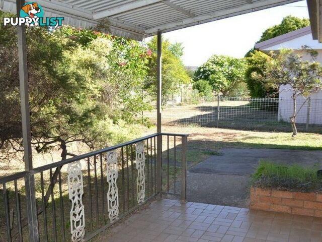 18 Spencer Street GAYNDAH QLD 4625