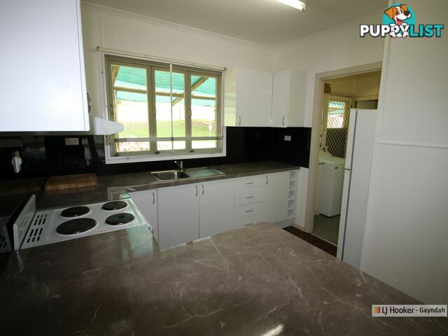 40 Porter St GAYNDAH QLD 4625