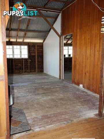 32 Huth Road MOUNT PERRY QLD 4671