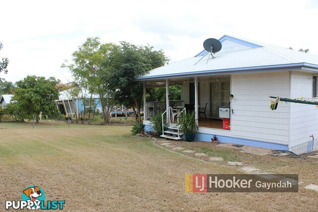 16 Sam Weller Ave GAYNDAH QLD 4625