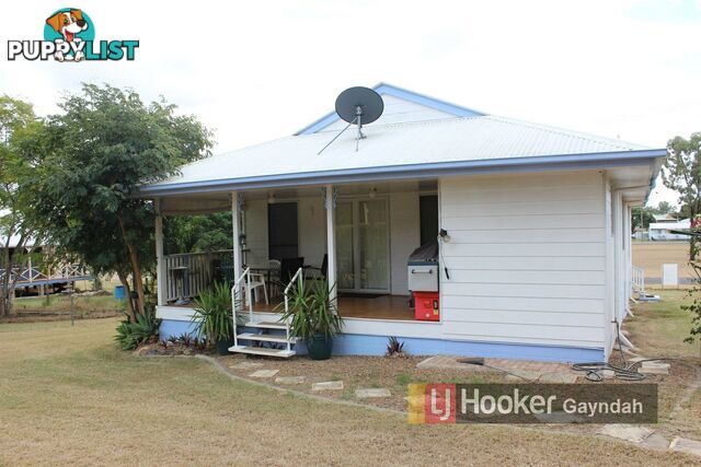 16 Sam Weller Ave GAYNDAH QLD 4625