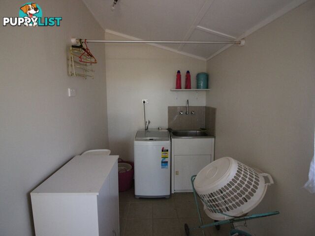 1 Maud Street GAYNDAH QLD 4625