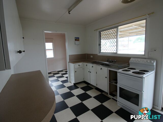 83 Fielding Street GAYNDAH QLD 4625