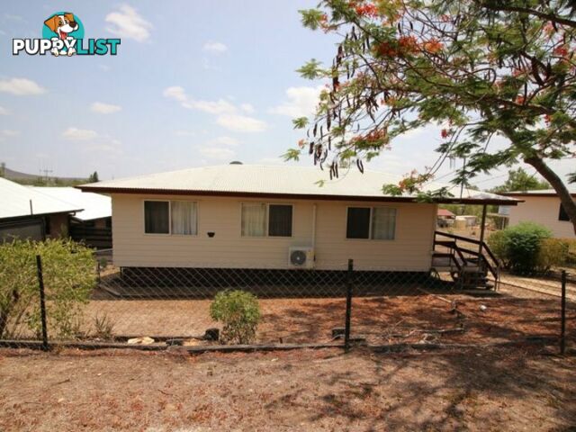 43 Porter Street GAYNDAH QLD 4625