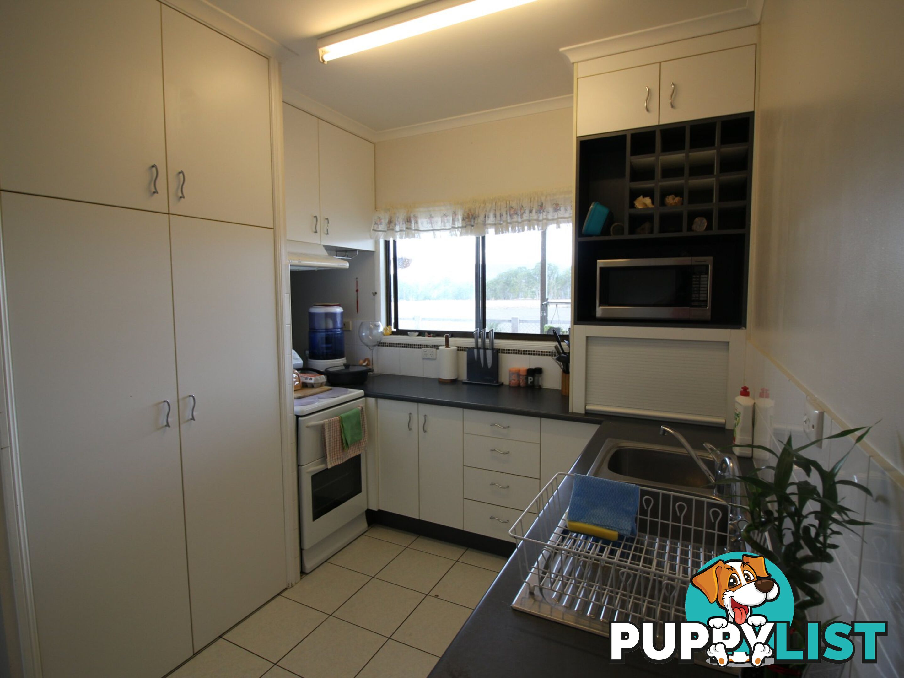 2 Huth Rd MOUNT PERRY QLD 4671