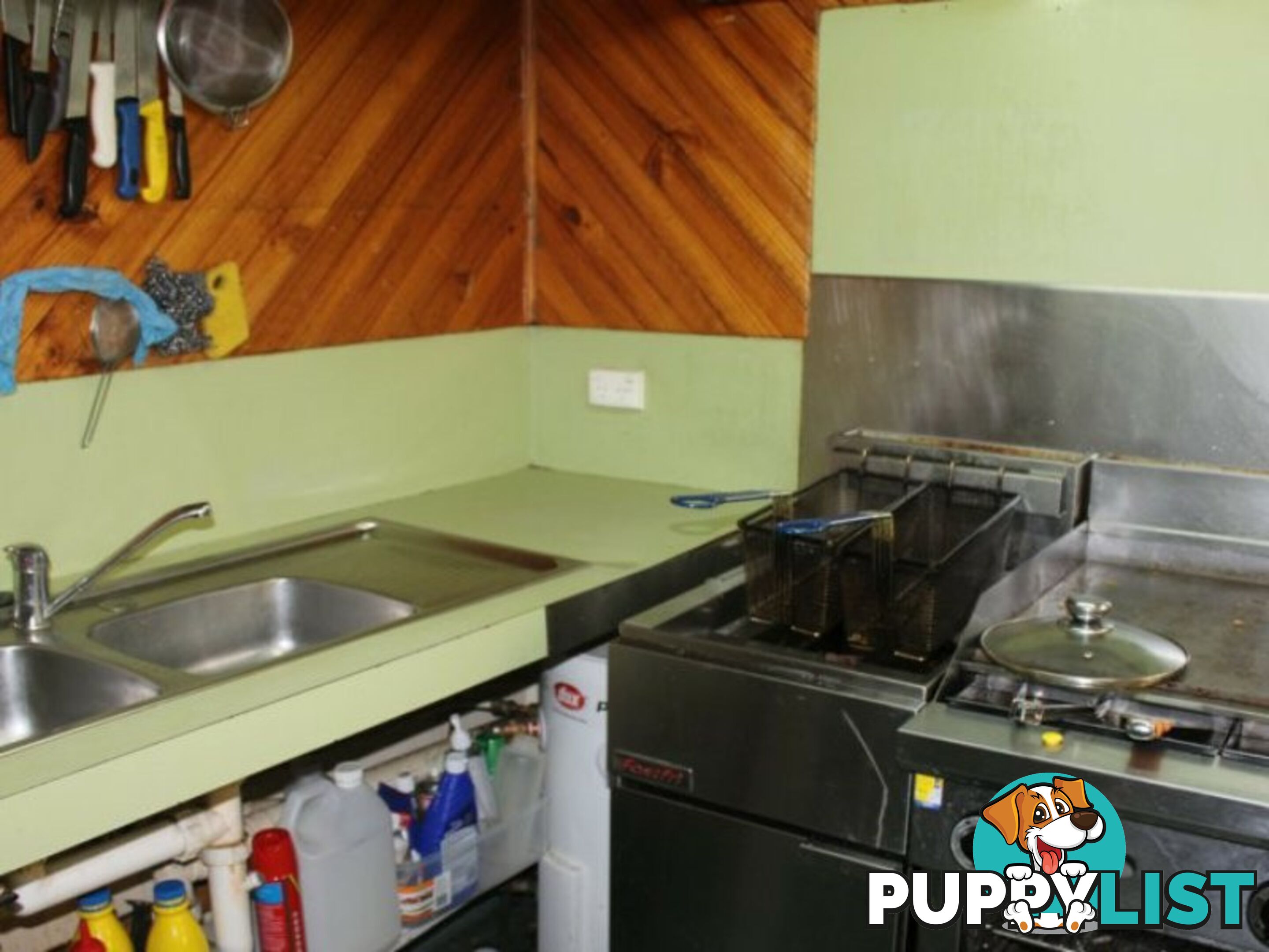 84 Heusman St MOUNT PERRY QLD 4671