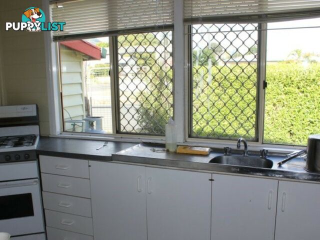 84 Heusman St MOUNT PERRY QLD 4671