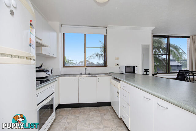 14 13 Fairway Drive CLEAR ISLAND WATERS QLD 4226