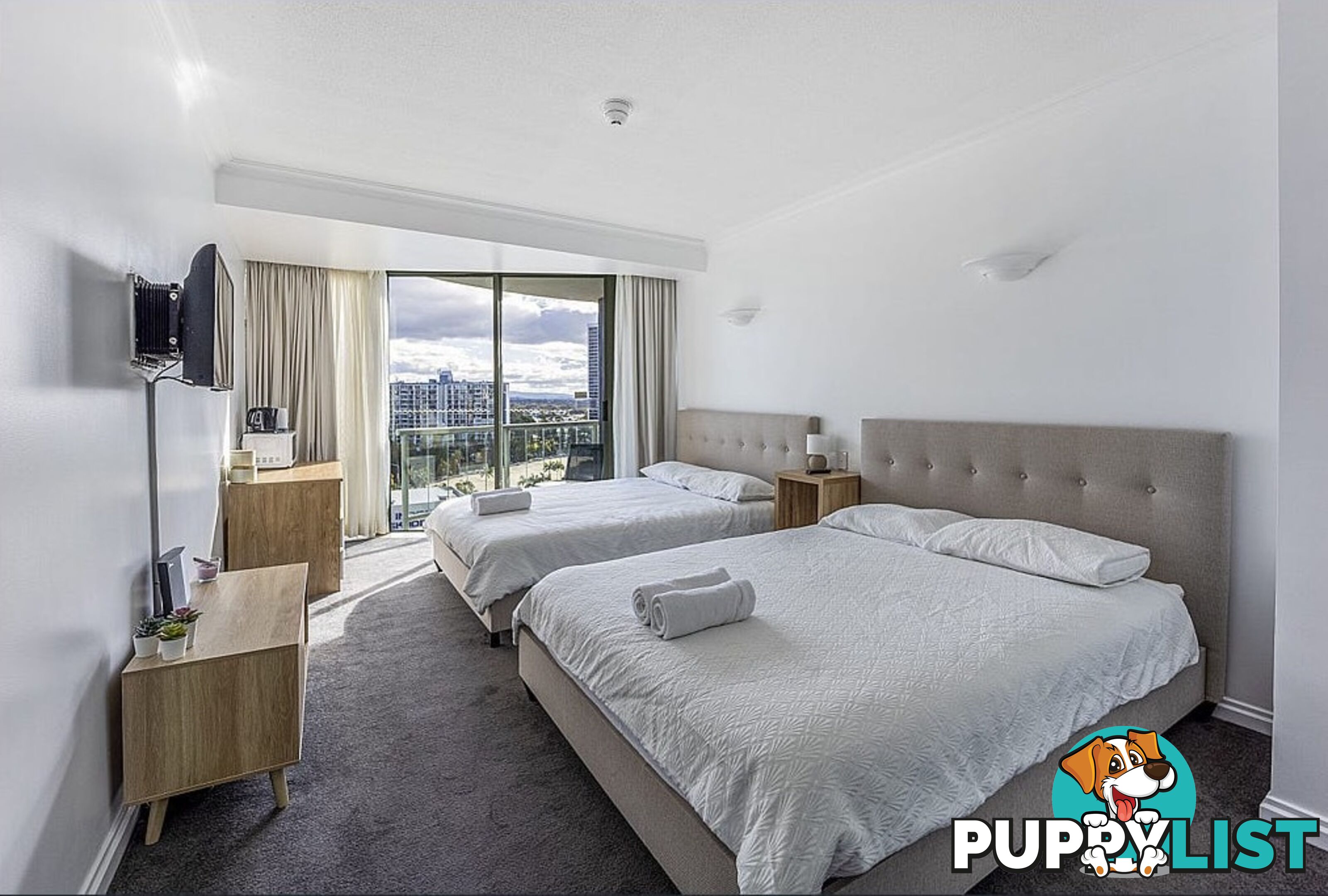 25 Laycock Street SURFERS PARADISE QLD 4217