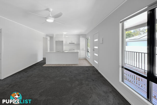 13A Alison Road CARRARA QLD 4211