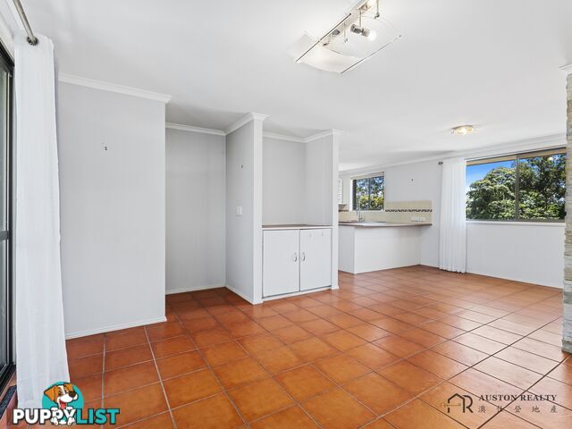 5 16 ROSEWOOD AVENUE BROADBEACH QLD 4218