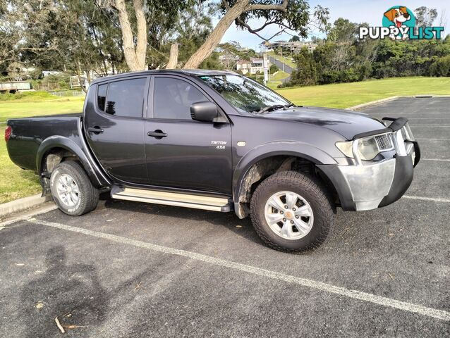 2011 Mitsubishi Triton MN GLR Ute Manual