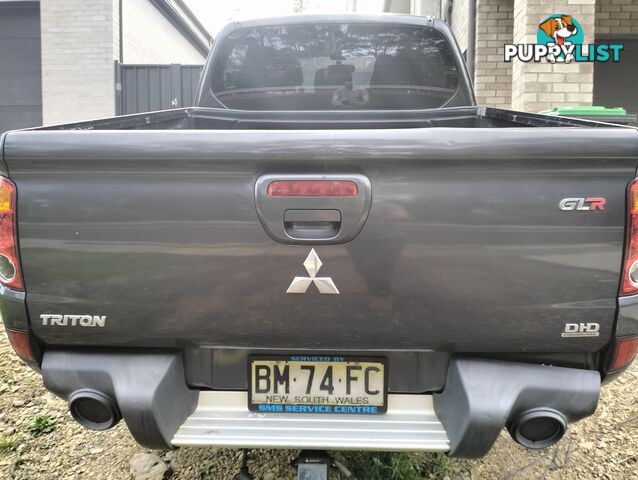 2011 Mitsubishi Triton MN GLR Ute Manual