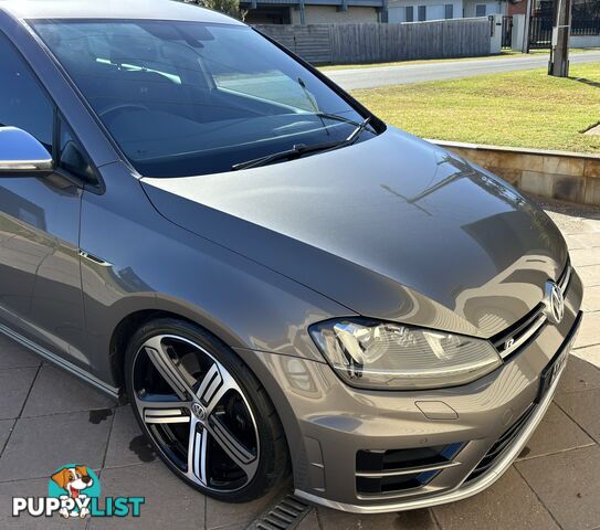 2017 Volkswagen Golf 7 R Sedan Automatic