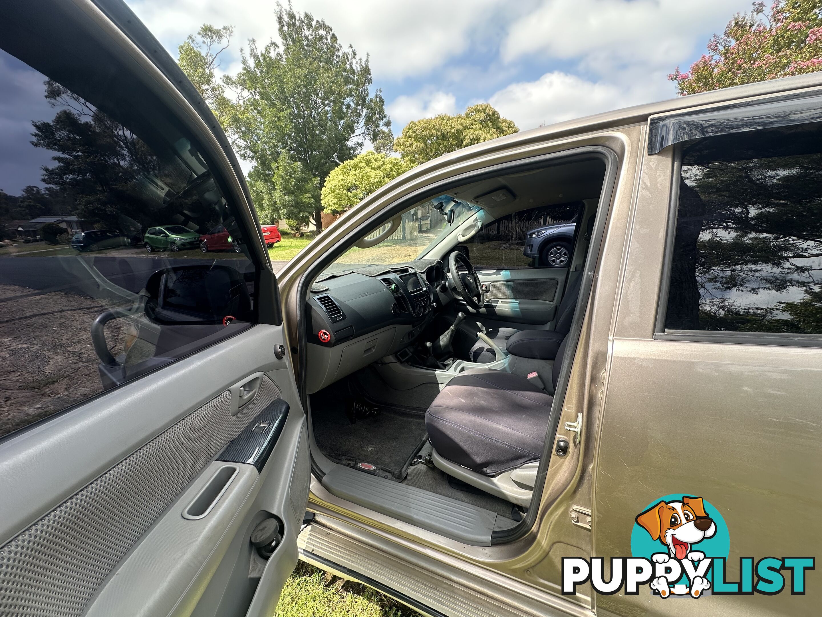 2005 Toyota Hilux KUN26R MY05 SR5 Ute Manual