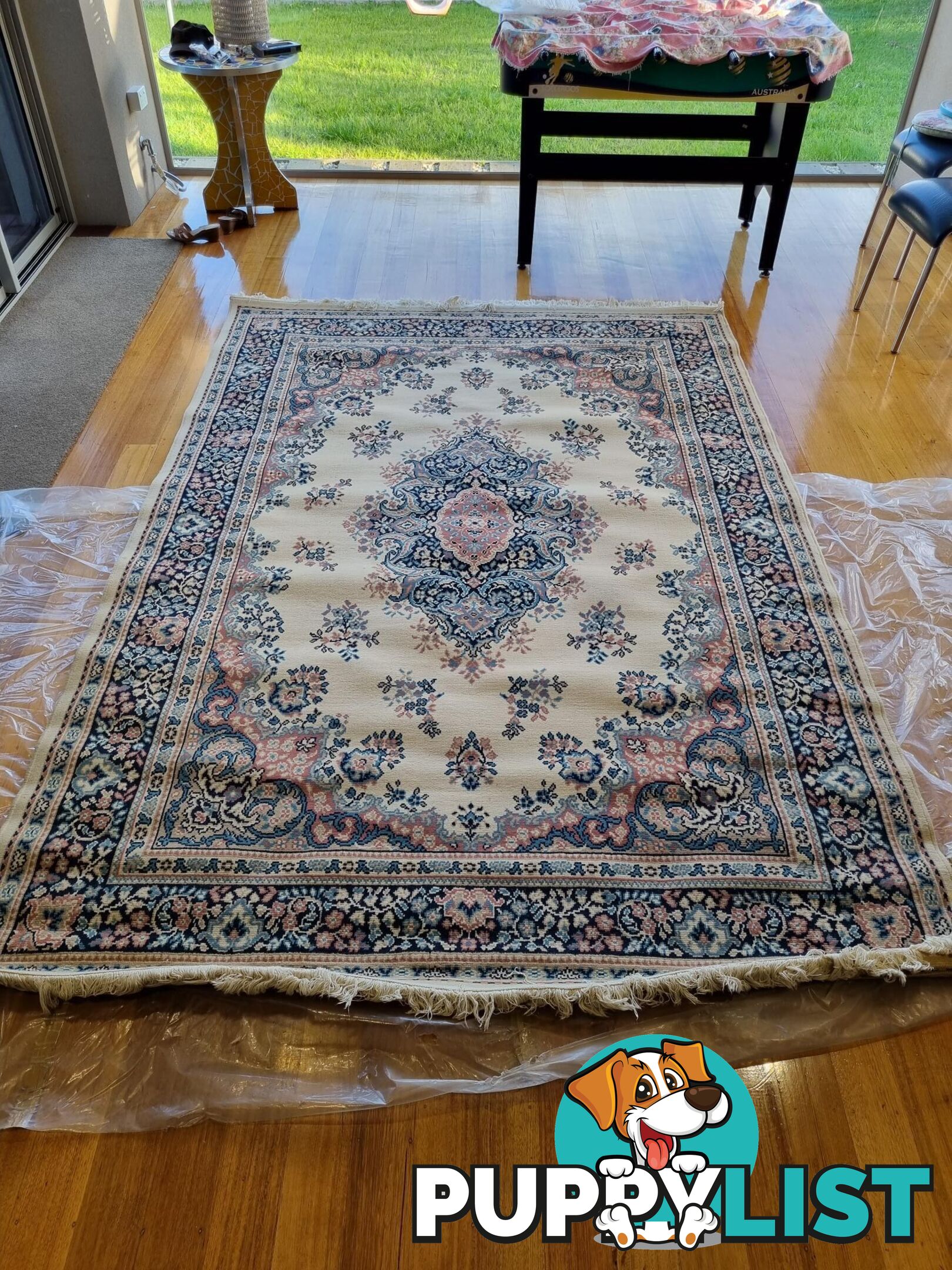 Persian Designed Wool Carpet/Rug 2800 X 1900