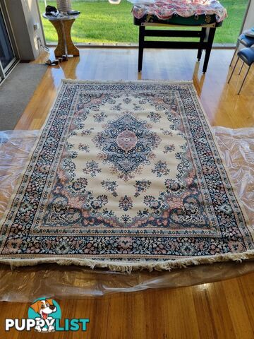 Persian Designed Wool Carpet/Rug 2800 X 1900