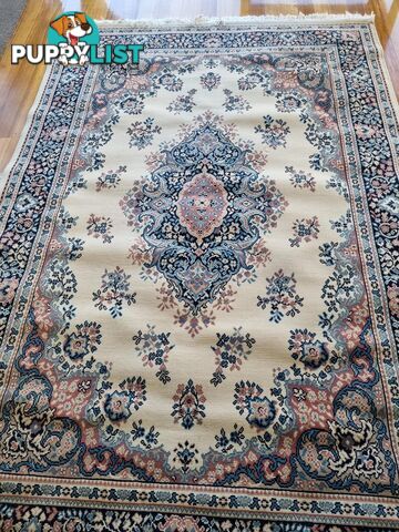 Persian Designed Wool Carpet/Rug 2800 X 1900