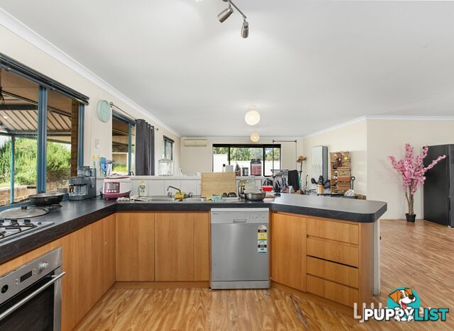 8 Butcherbird Road HARVEY WA 6220