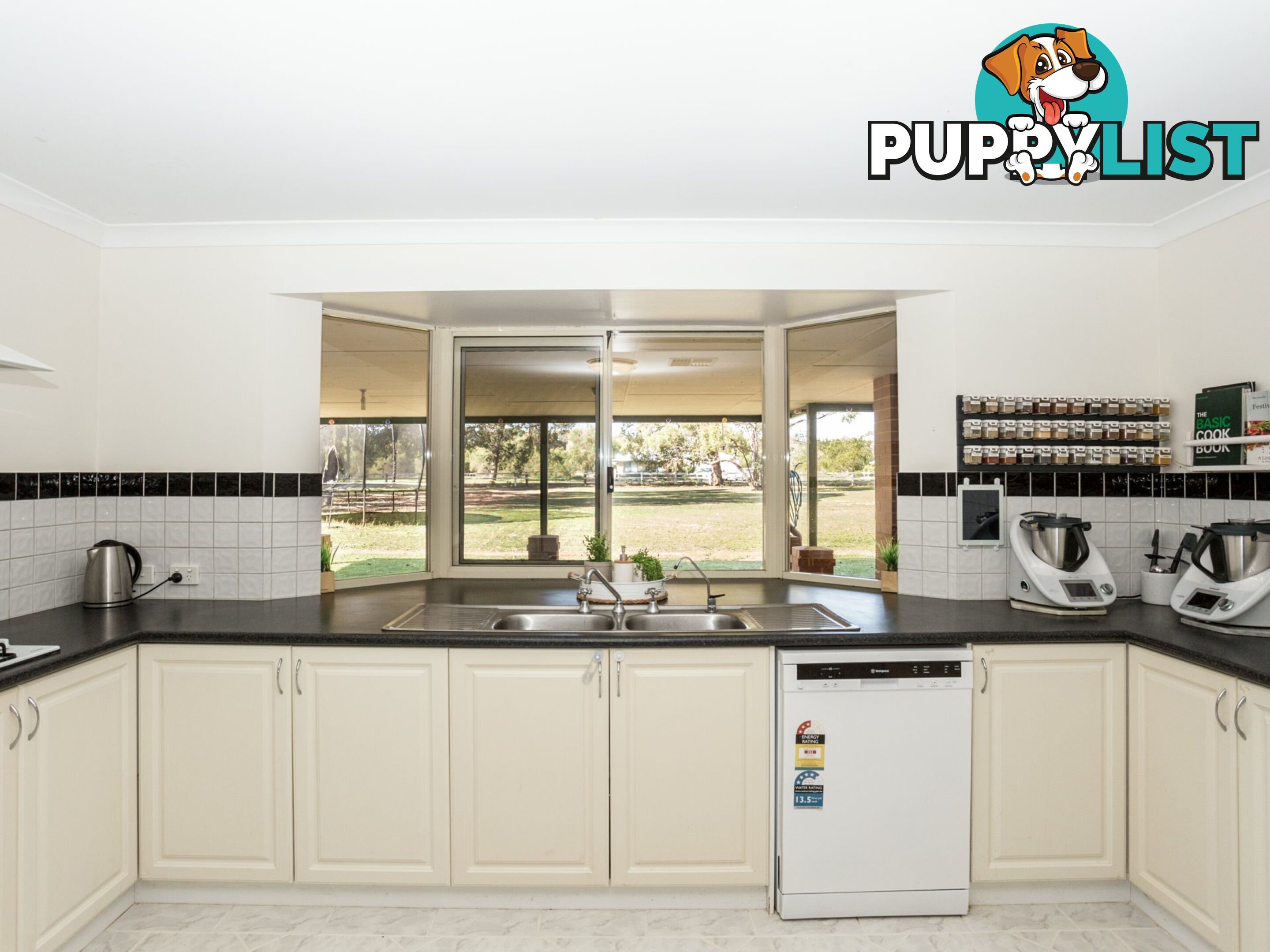 6 Kookaburra Close MYALUP WA 6220