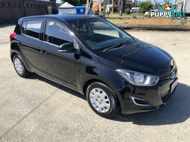 2013 HYUNDAI I20 ACTIVE PB MY14 HATCH, 5 DOORS, 5 SEATS