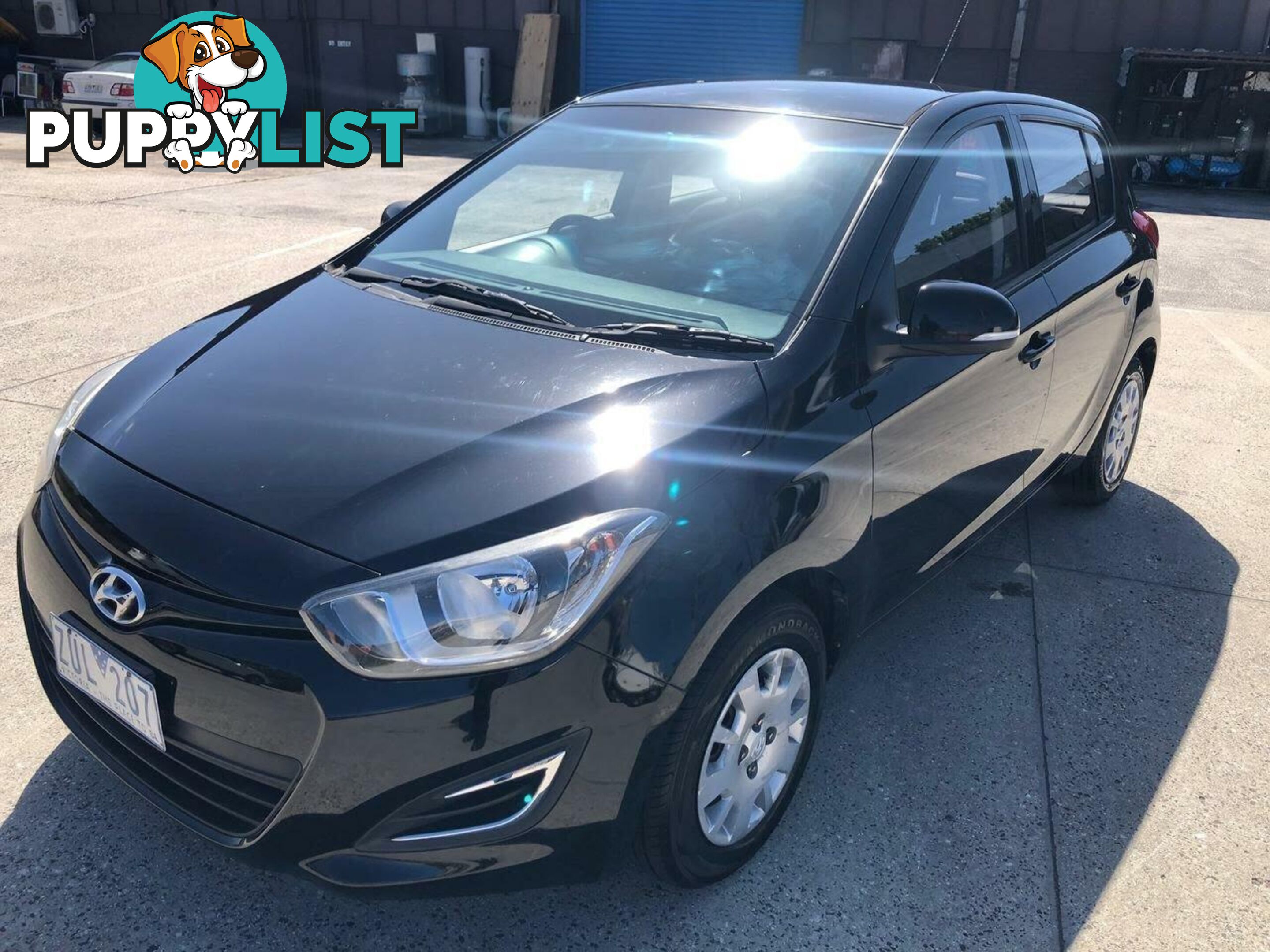 2013 HYUNDAI I20 ACTIVE PB MY14 HATCH, 5 DOORS, 5 SEATS