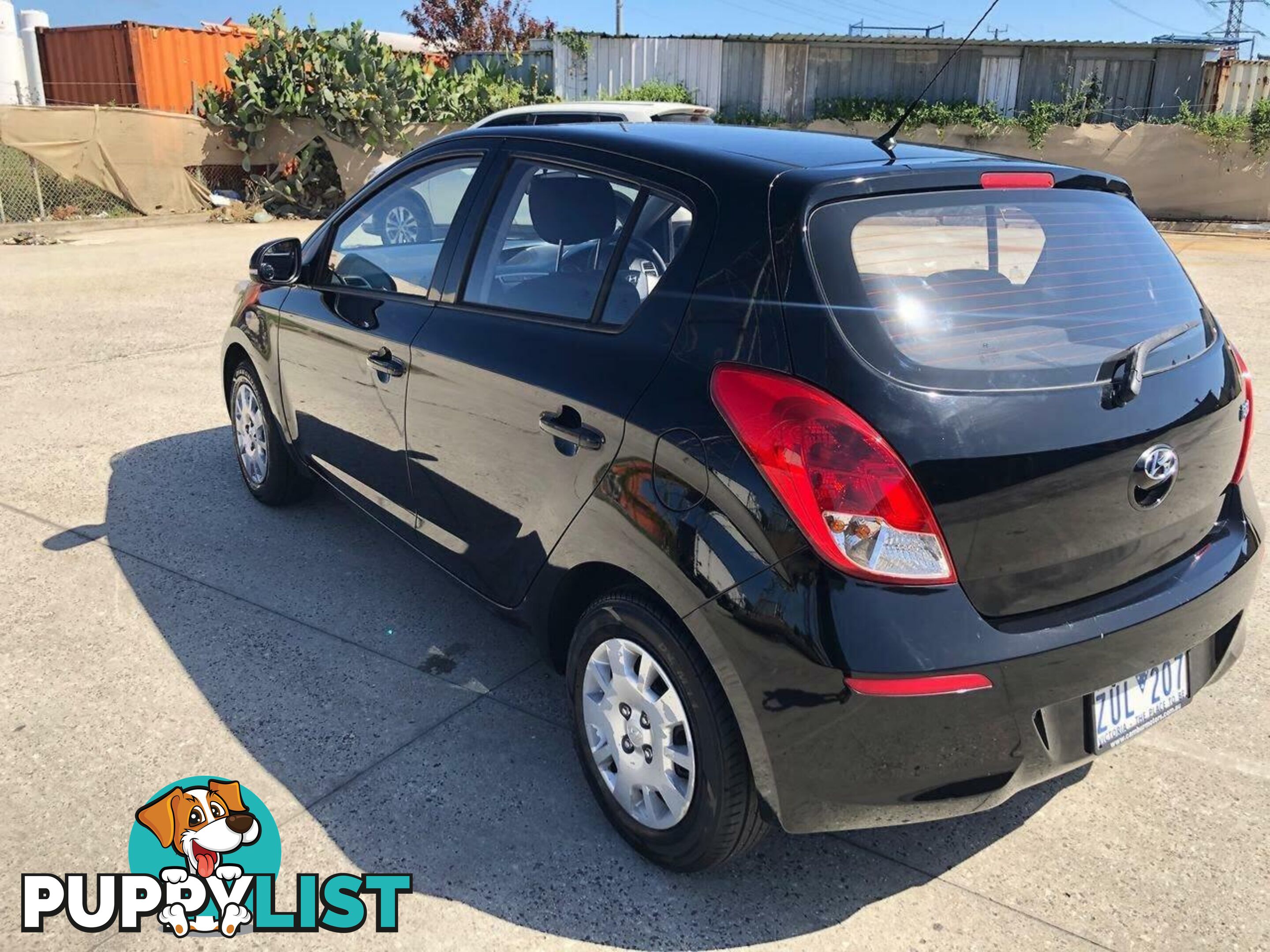 2013 HYUNDAI I20 ACTIVE PB MY14 HATCH, 5 DOORS, 5 SEATS