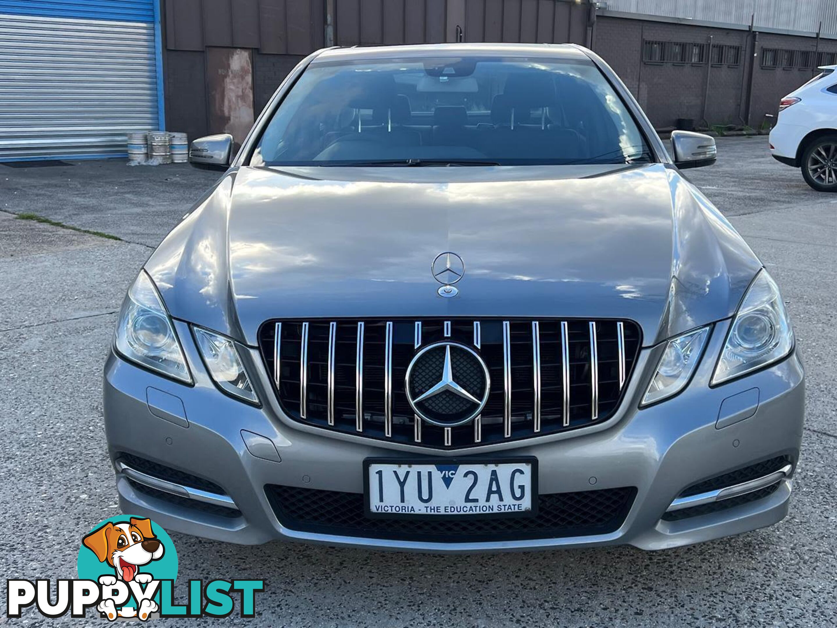 2011 MERCEDES-BENZ E350 AVANTGARDE 212 SEDAN, 4 DOORS, 5 SEATS