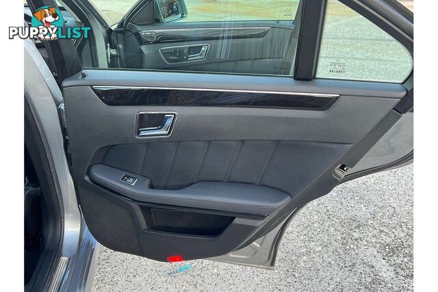2011 MERCEDES-BENZ E-CLASS E350 AVANTGARDE R  SEDAN, 4 DOORS, 5 SEATS