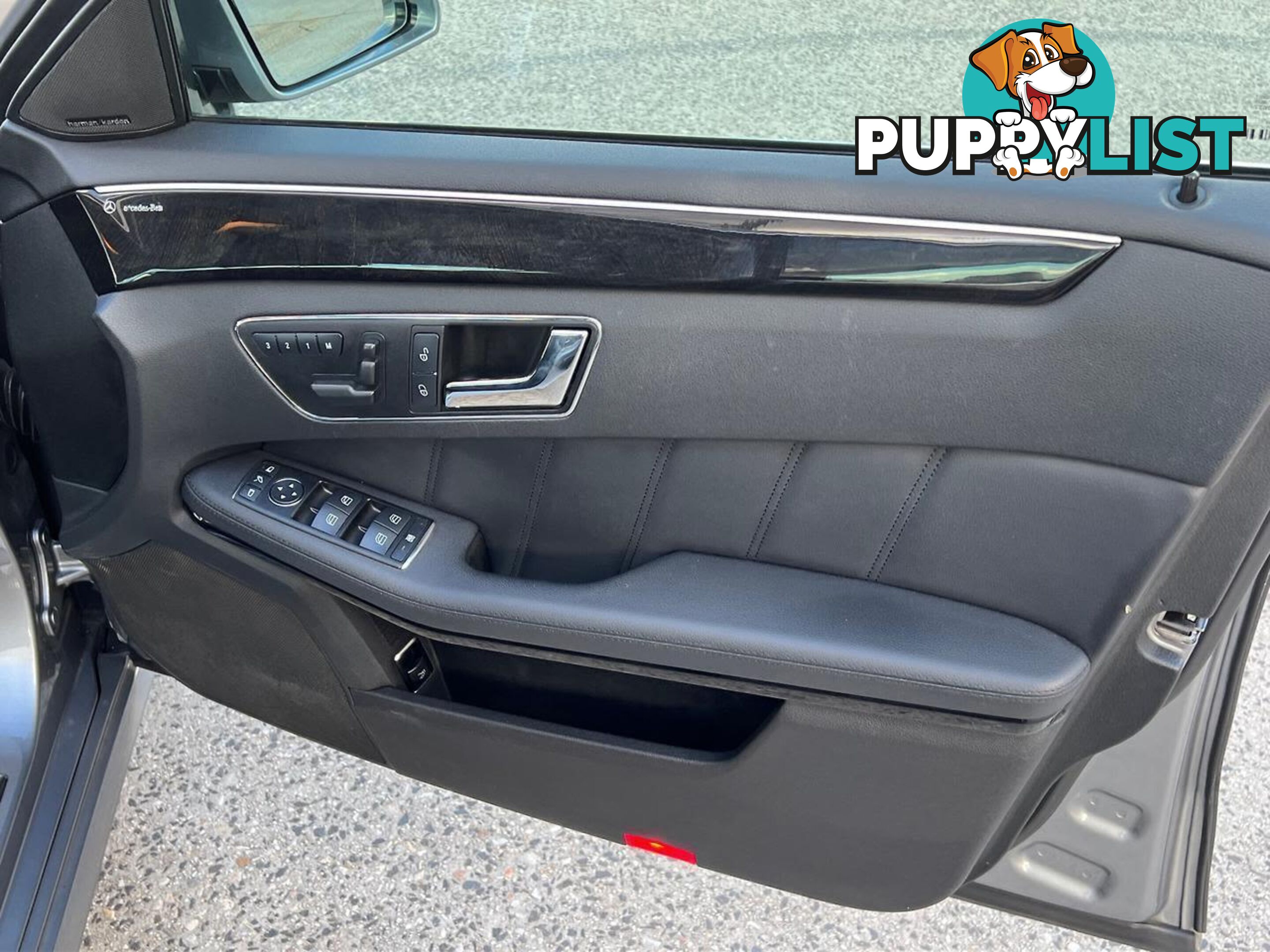 2011 MERCEDES-BENZ E350 AVANTGARDE 212 SEDAN, 4 DOORS, 5 SEATS