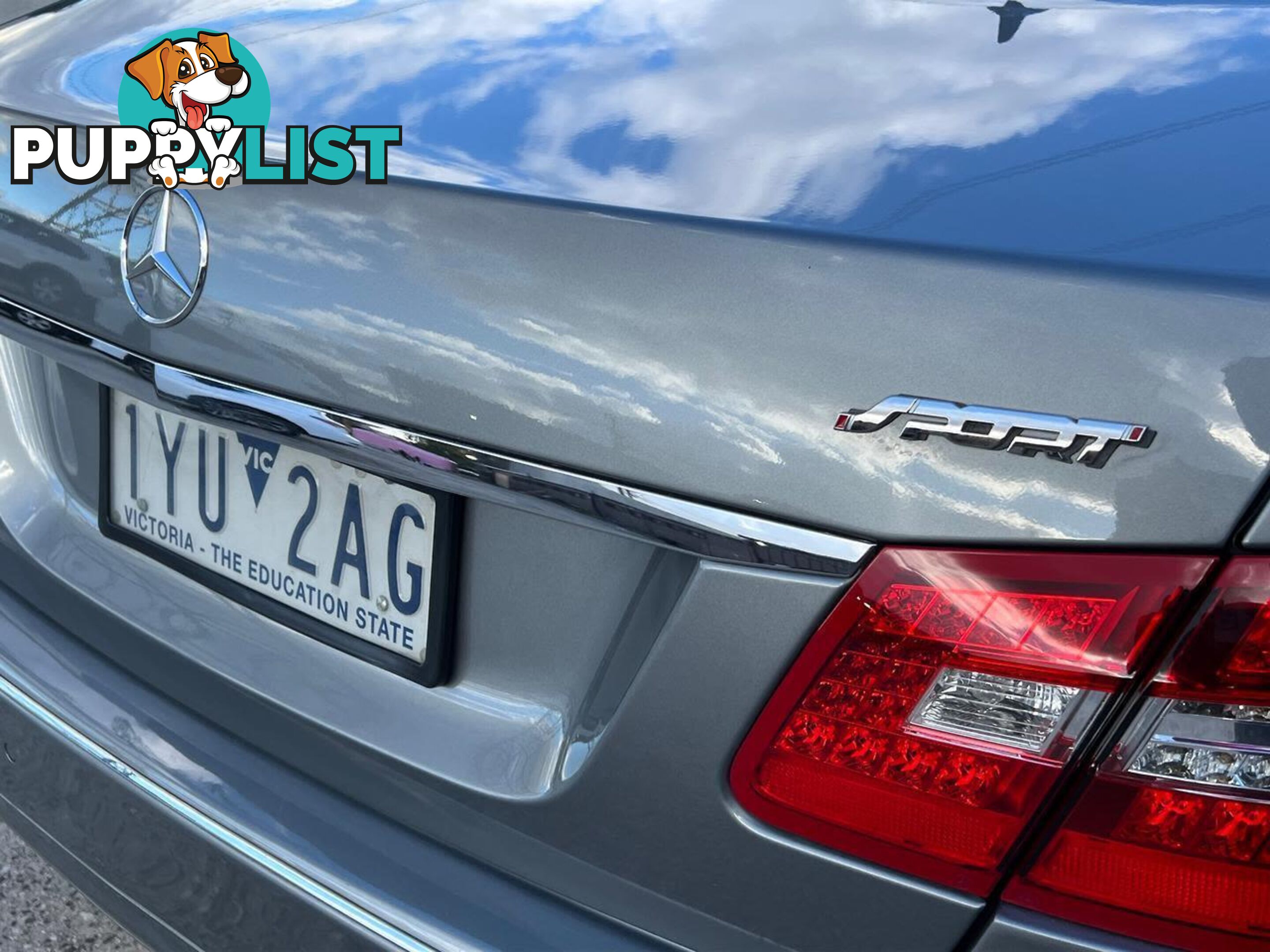 2011 MERCEDES-BENZ E350 AVANTGARDE 212 SEDAN, 4 DOORS, 5 SEATS