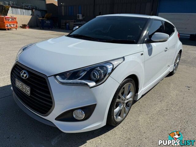 2017 HYUNDAI VELOSTER SR TURBO FS5 SERIES 2 MY16 HATCH, 3 DOORS, 4 SEATS