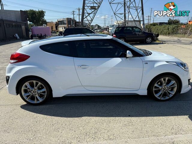 2017 HYUNDAI VELOSTER SR TURBO FS5 SERIES 2 MY16 HATCH, 3 DOORS, 4 SEATS