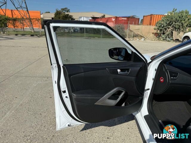 2017 HYUNDAI VELOSTER SR TURBO FS5 SERIES 2 MY16 HATCH, 3 DOORS, 4 SEATS