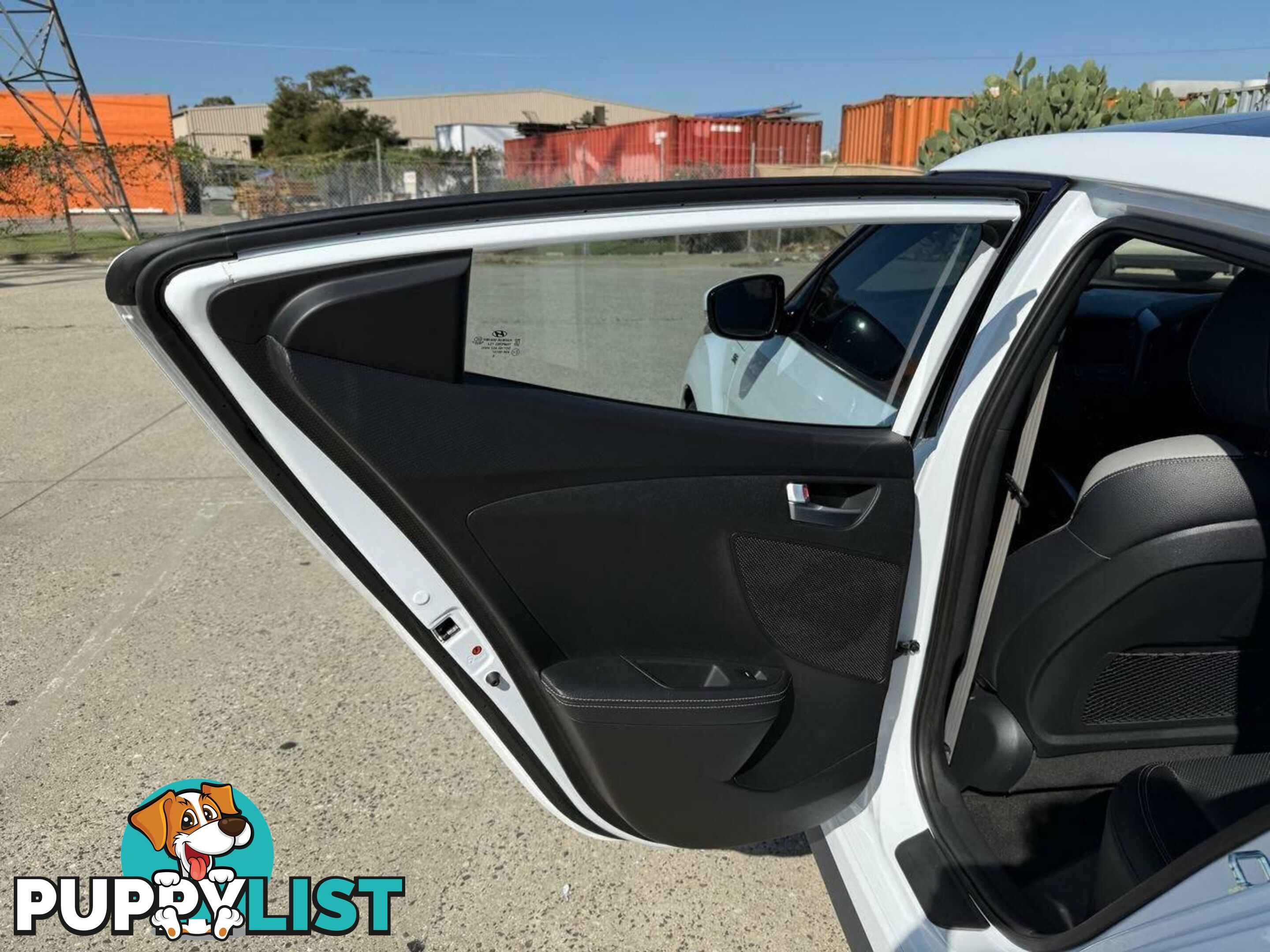 2017 HYUNDAI VELOSTER SR TURBO FS5 SERIES 2 MY16 HATCH, 3 DOORS, 4 SEATS