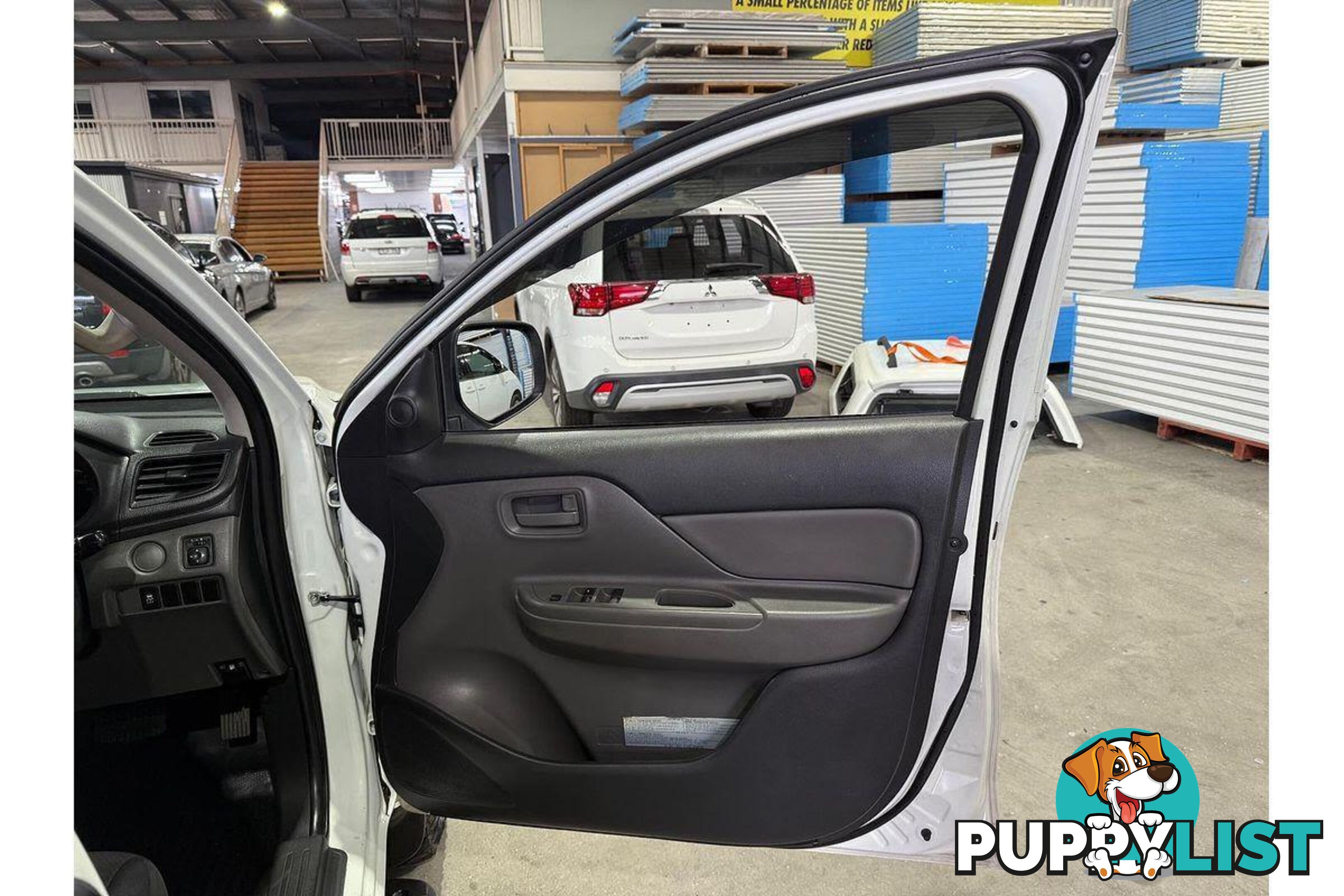 2016 MITSUBISHI TRITON GLX 4X4  UTE TRAY, 4 DOORS, 5 SEATS
