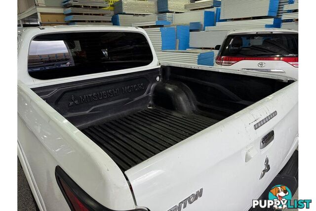 2016 MITSUBISHI TRITON GLX 4X4  UTE TRAY, 4 DOORS, 5 SEATS